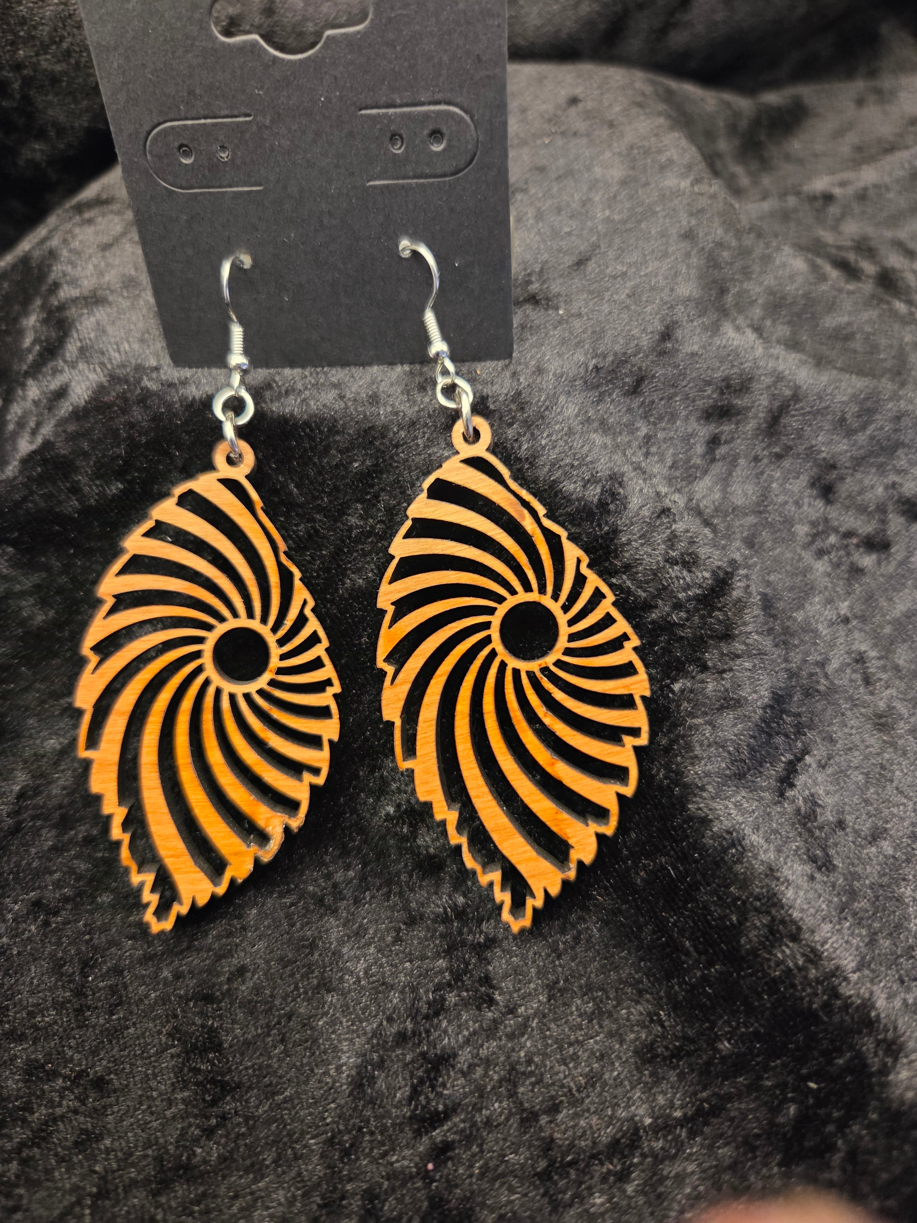 Ear Leaf Techwood