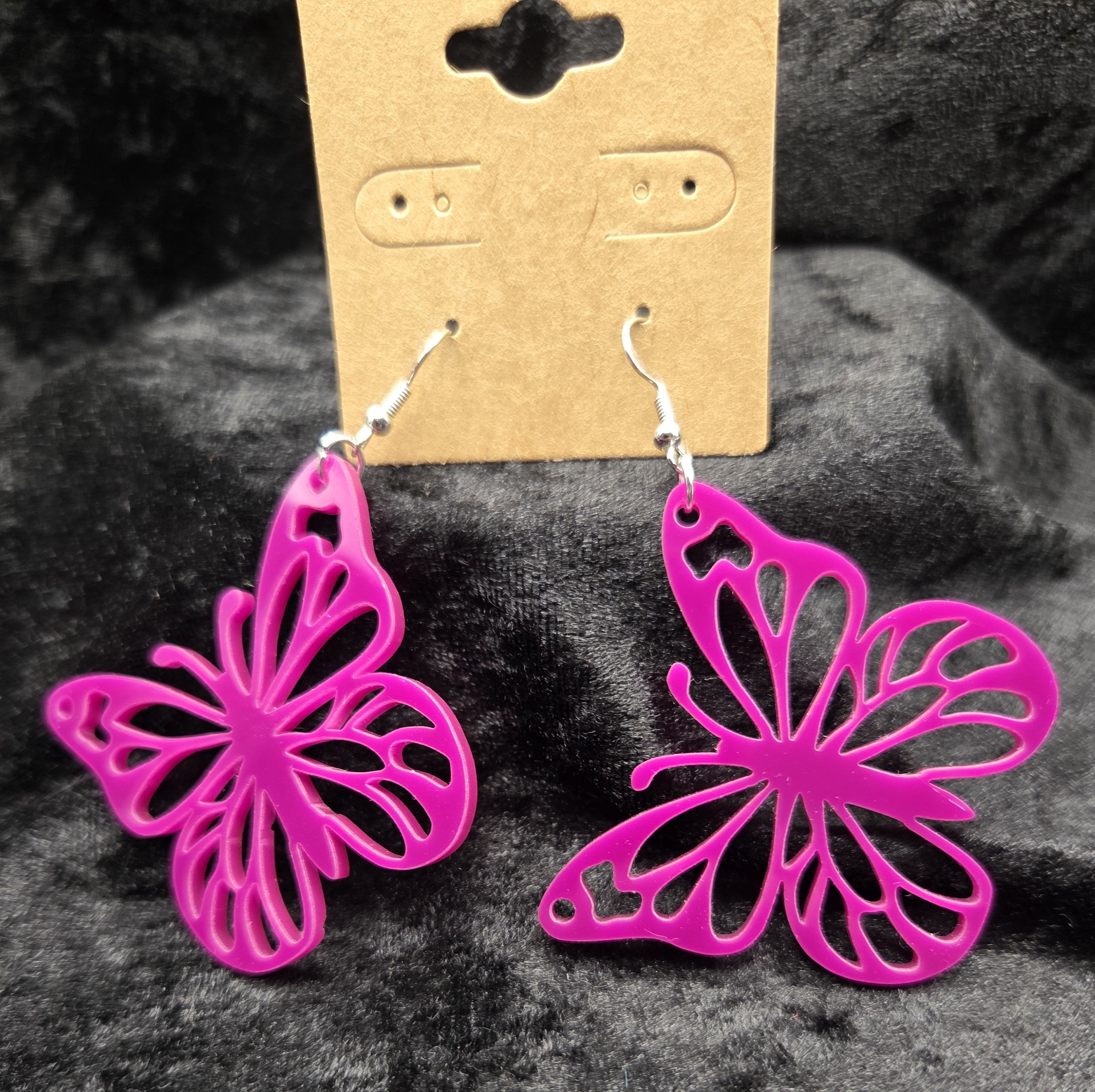 Ear Acrylic Fuchsia Butterfly