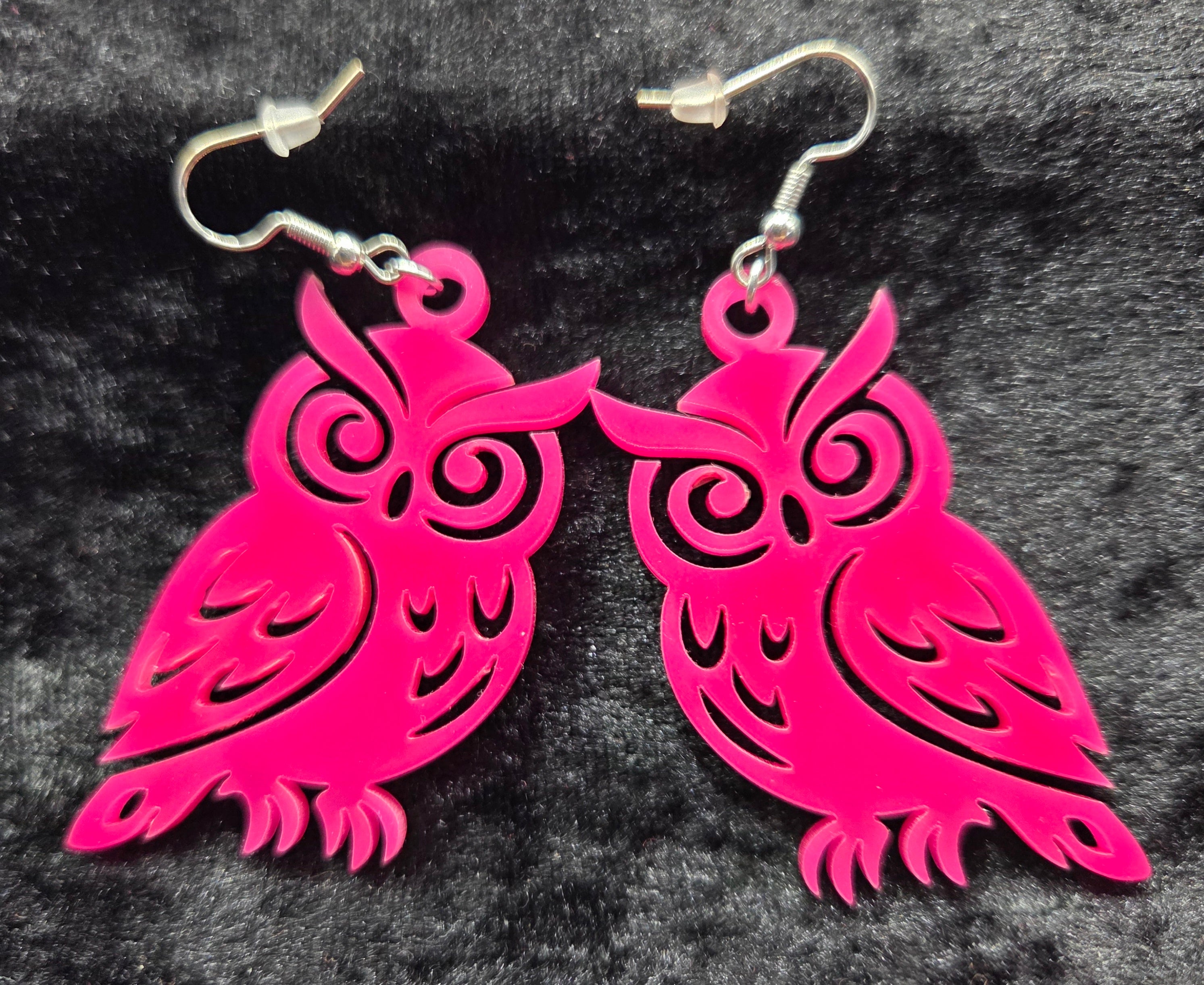 Ear Acrylic Hot Pink Owl