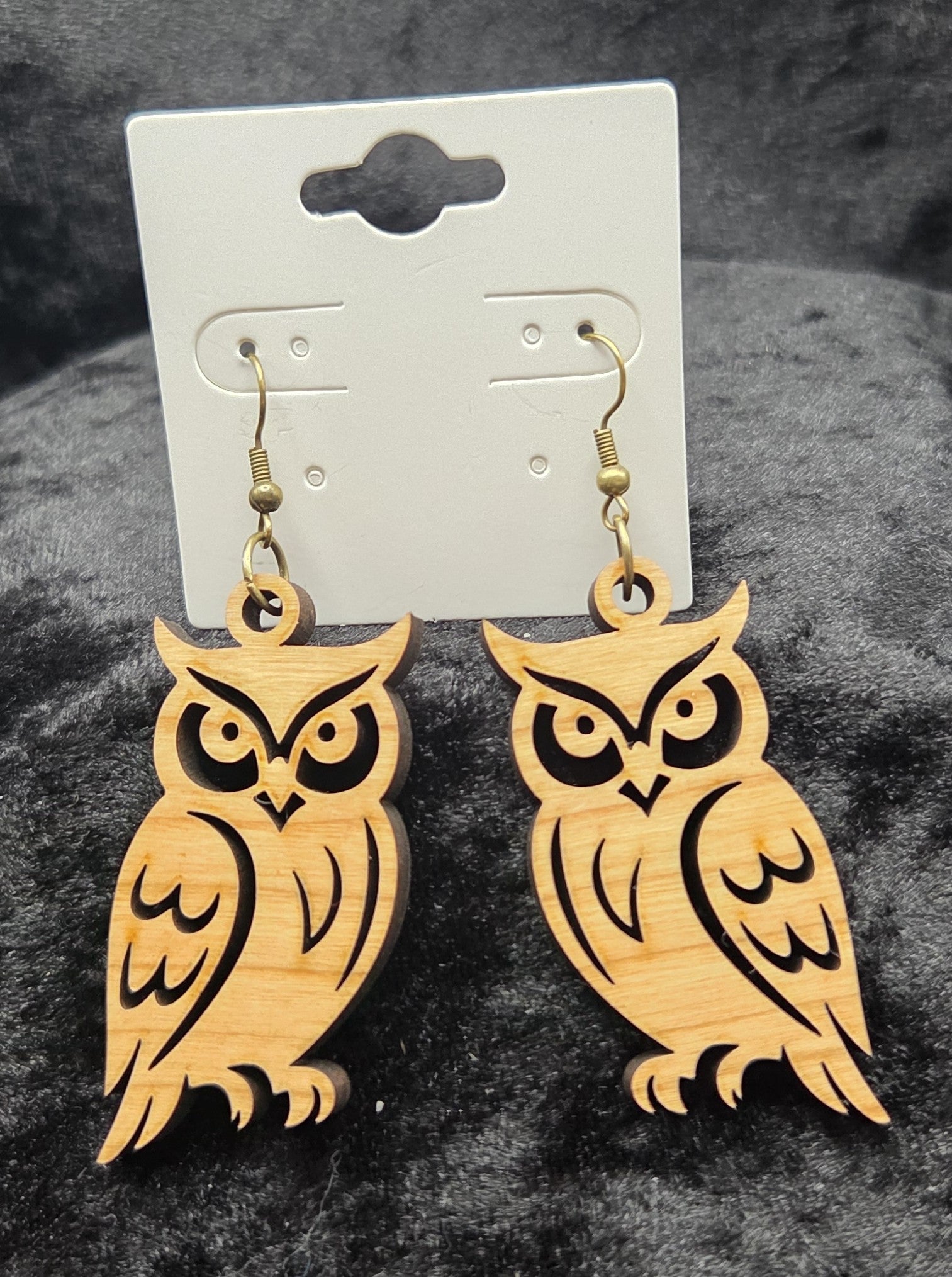 Ear Techwood Owl